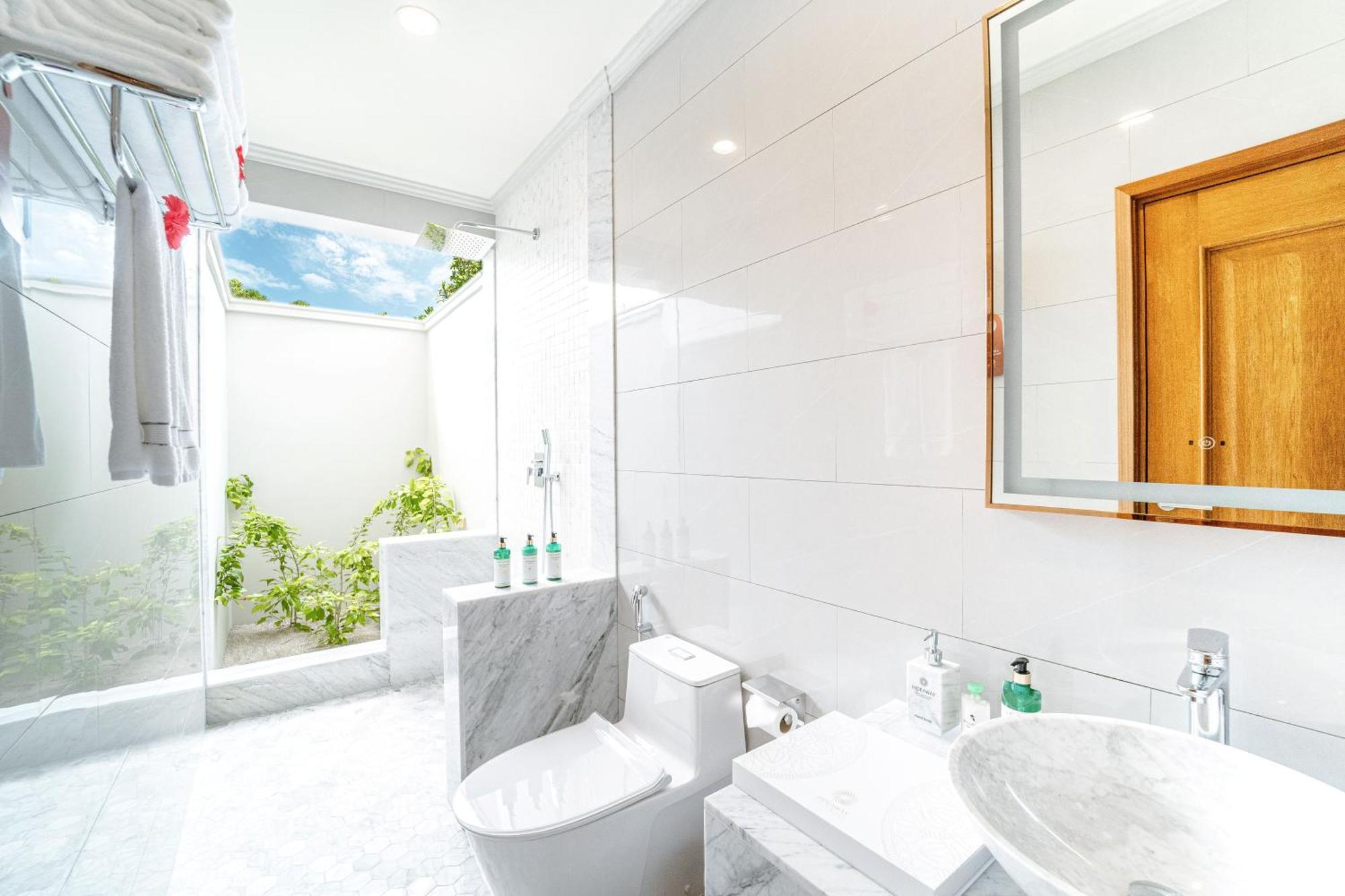 Hideaway Beach Resort & Spa Dhidhdhoo  Esterno foto